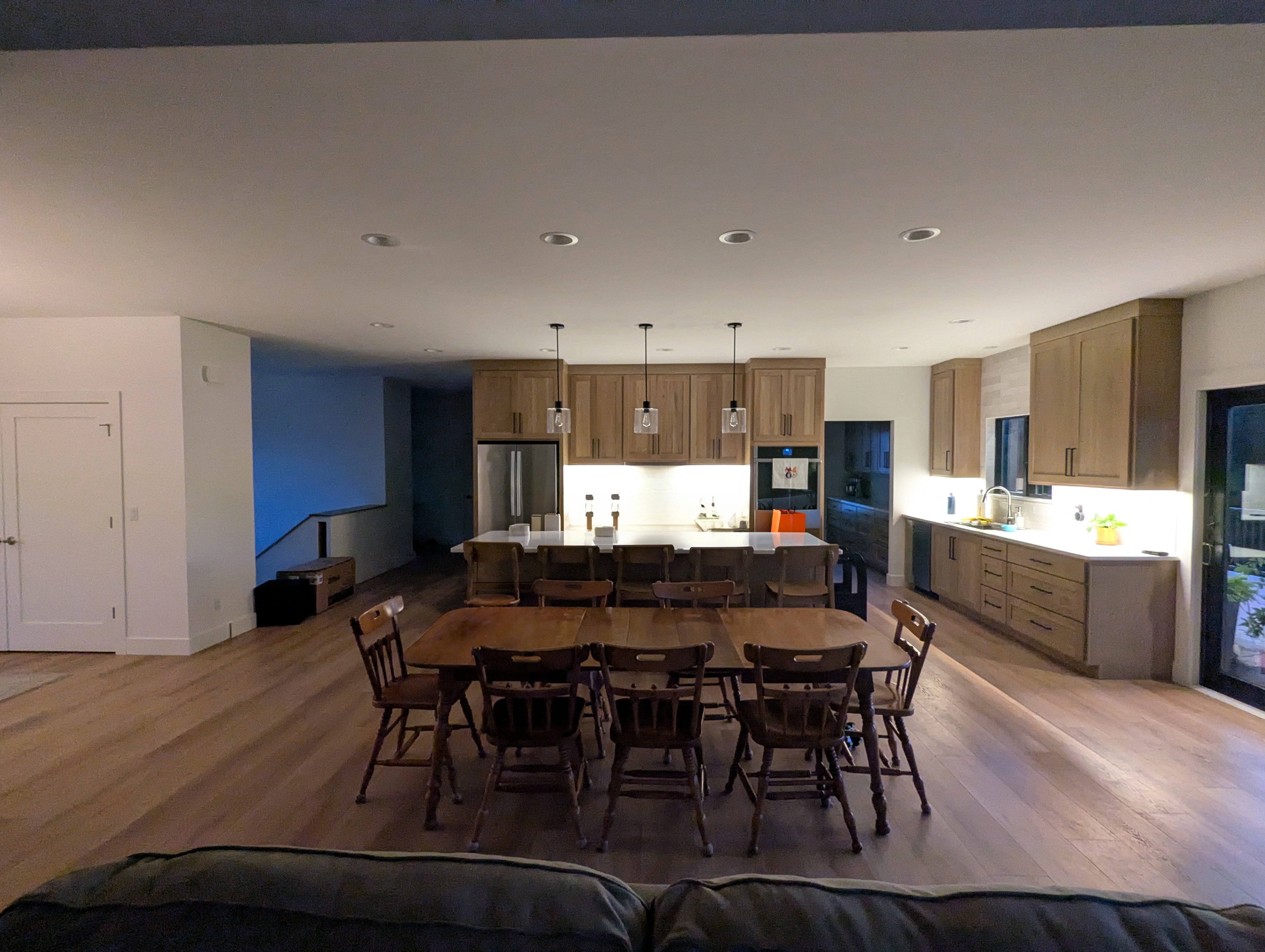 Living to Kitchen Photo